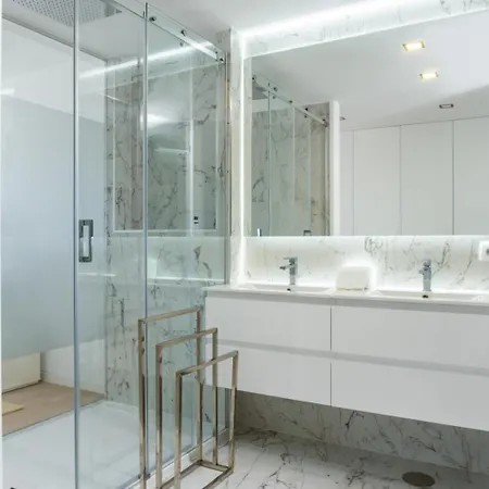 Daire Bright & Stylish First Floor - 16l Lourinhã
